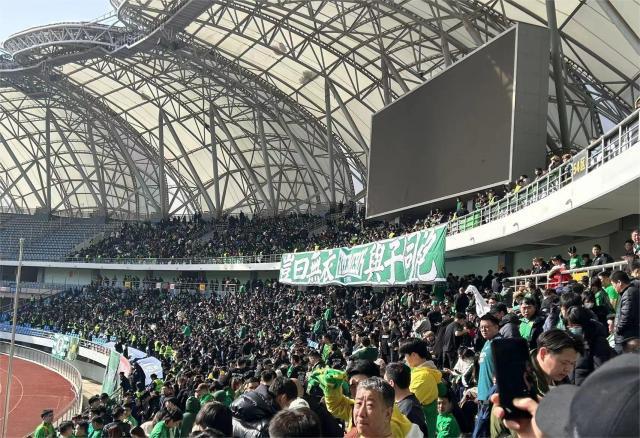 1709384288583055046.jpg 百家乐入口-【早报】截停,绝杀球在空中响哨