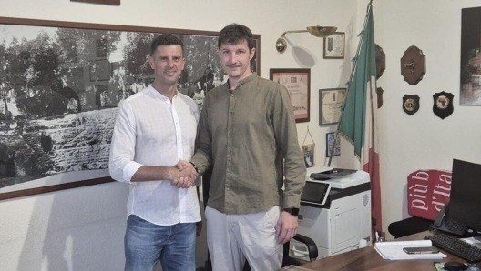 米体披露:莫塔申请落户意大利小城苏特里,该地人口不足七千