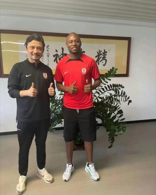 百家乐官网-【早报】美洲杯两连胜，首届世界杯冠军不是闹着玩的