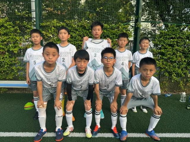 百家乐入口-皓浦携黄浦多校共进阳光体育大联赛小学组足球赛