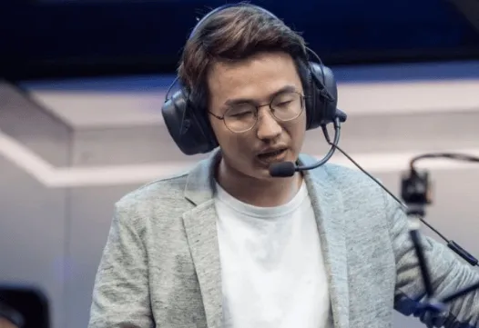 百家乐官方-寒夜心目中历史前三打野:暖阳、花海,还有个得再想想